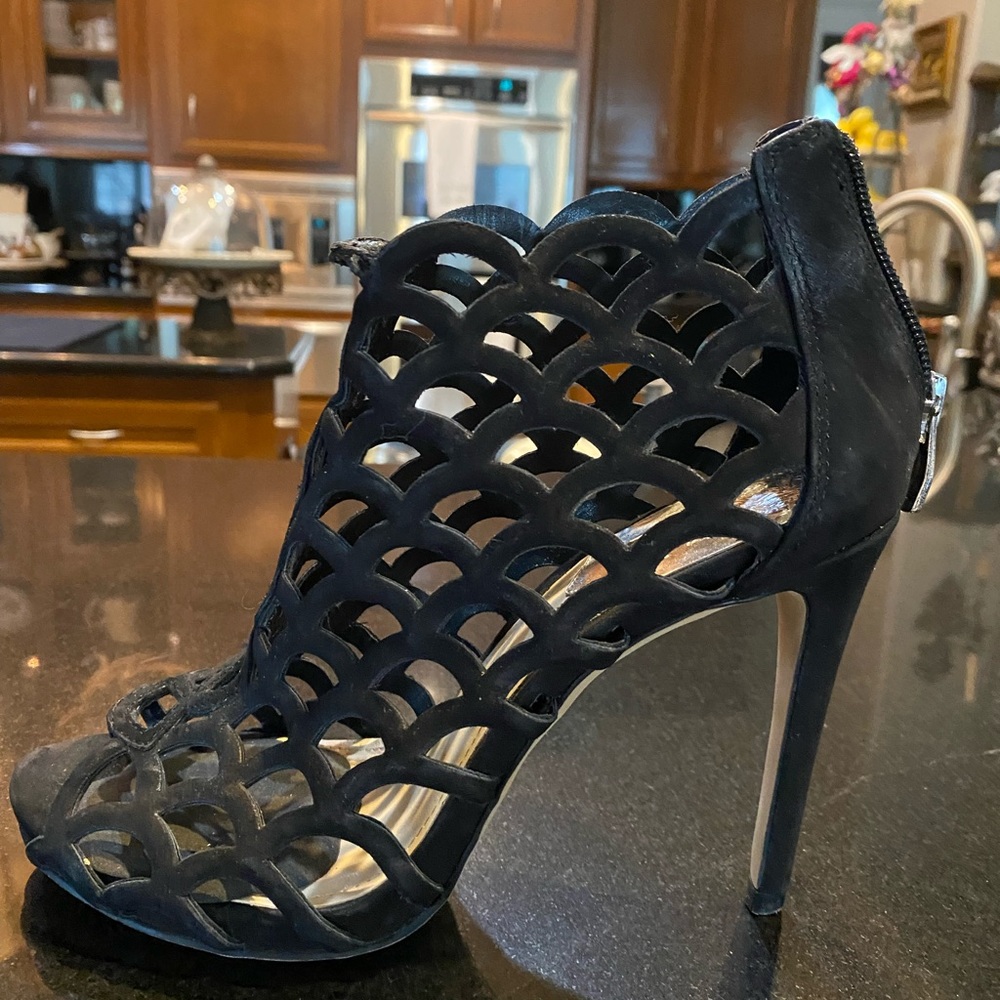 Vince Camuto